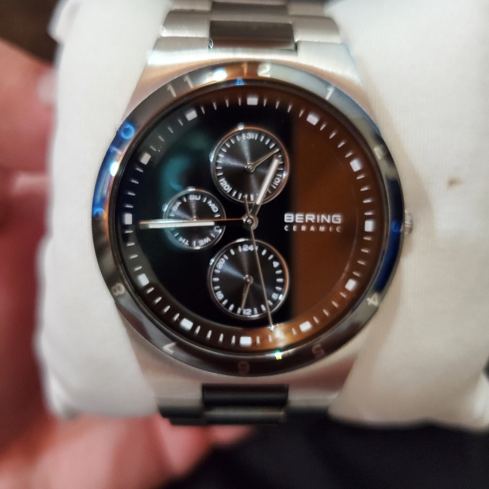 Bering unisex ceramic watch
